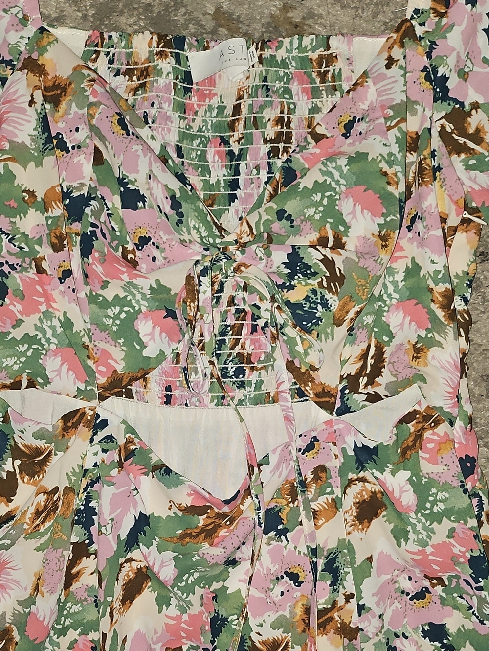 ASTR Floral Tie-Front Pink Midi Dress Large - Picture 5 of 16